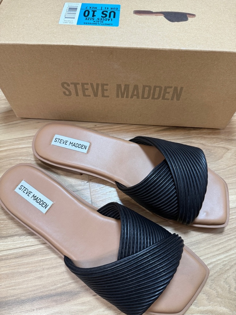 Steve Madden Black Ribbed Crossover Slide Sandals